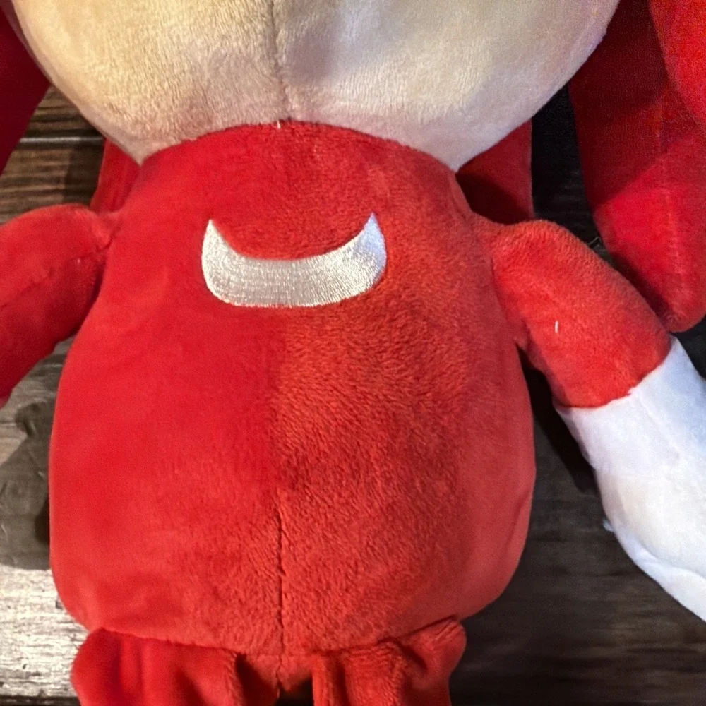 Sonic The Hedgehog Knuckles Hug-Me Shake Action Plush KidRobot 17 Inches Works!!
